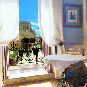 Oda ve Kahvaltı Il Salotto Di Maria Pia, Siraküza